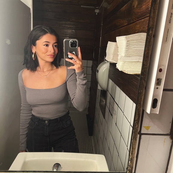 Meet your Posher, Asiana - Picture 5 of 5